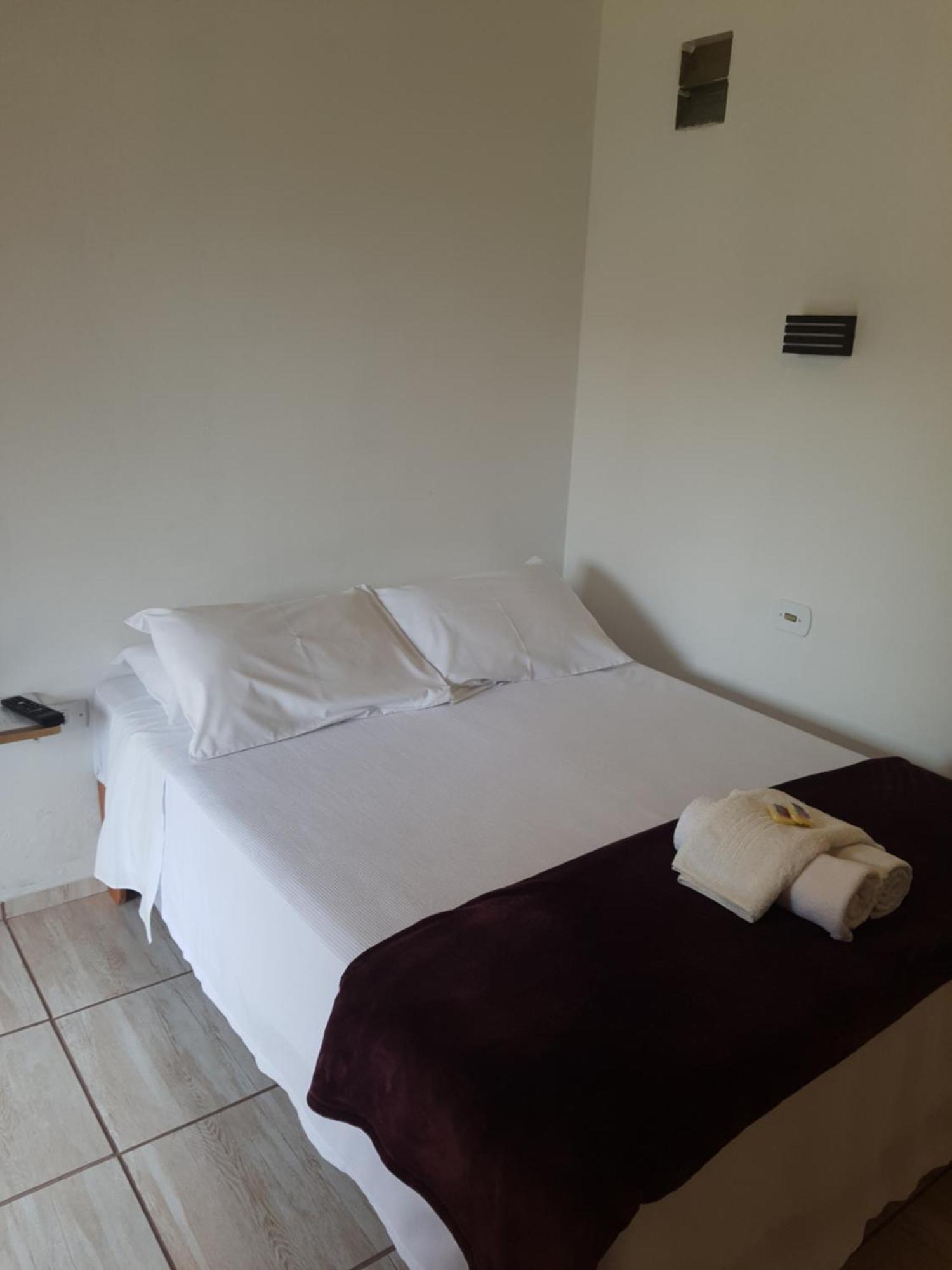 Hotel Caminito Santo Antônio do Pinhal Pokój zdjęcie